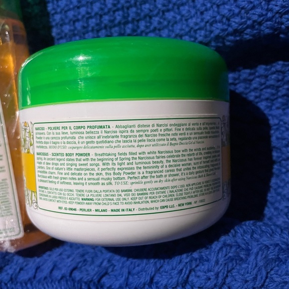 Elariia Narciso Narcissus Scented Powder 7oz and Body Mist NWT - Picture 4 of 6